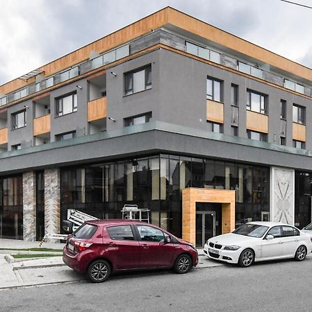 Modern Apartment In A Quiet Area Cluj-Napoca Exterior photo