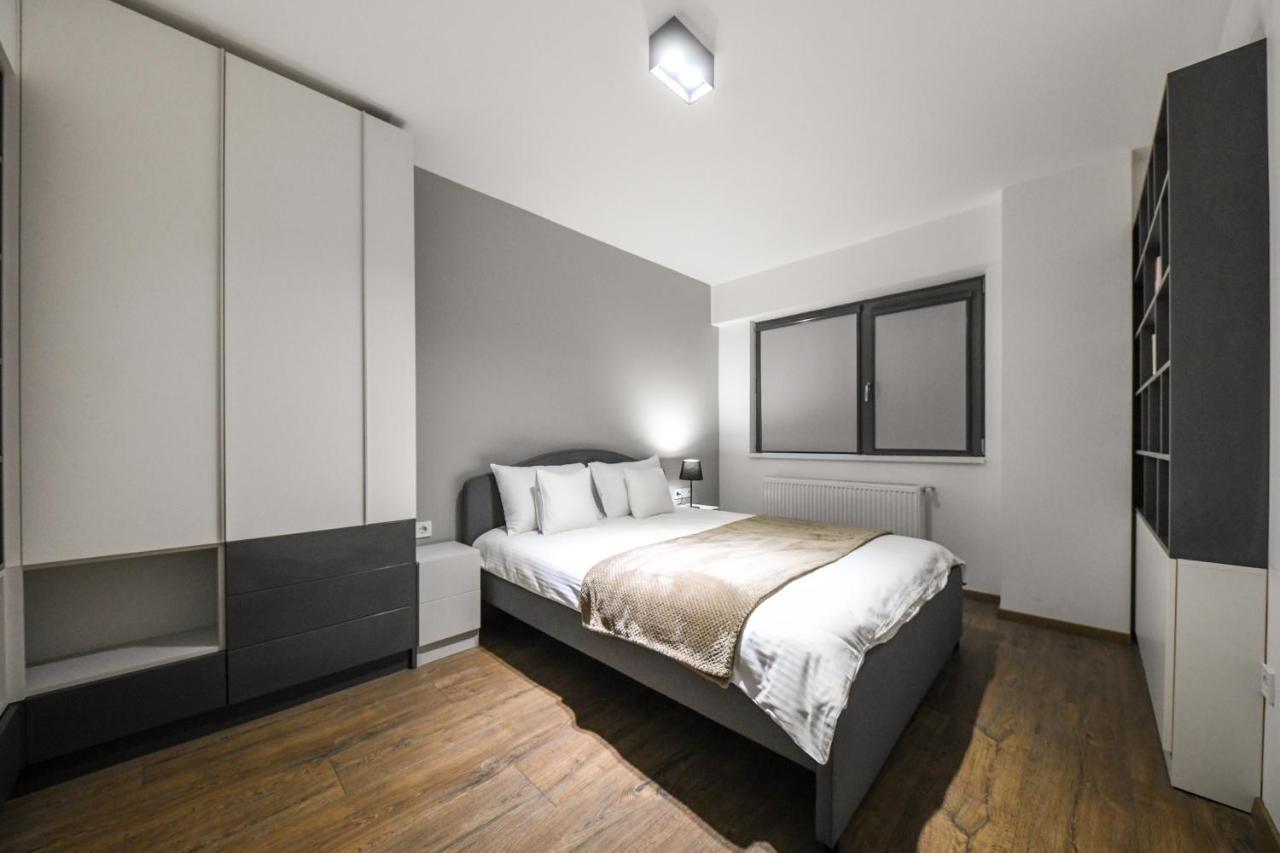 Modern Apartment In A Quiet Area Cluj-Napoca Exterior photo
